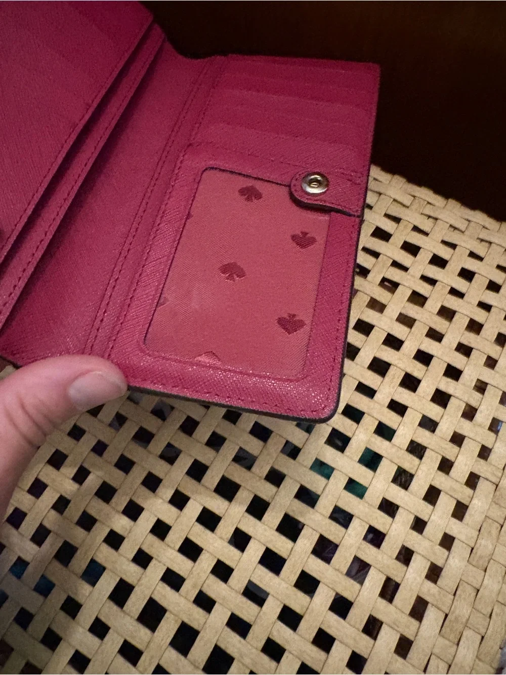 KATE Spade continental cherrywood PEBBLE LEATHER wallet designer